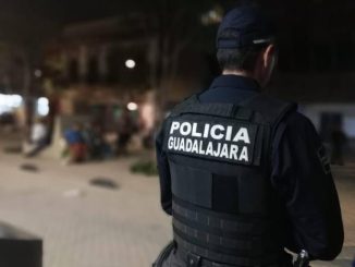 Detienen a ladrón en Guadalajara